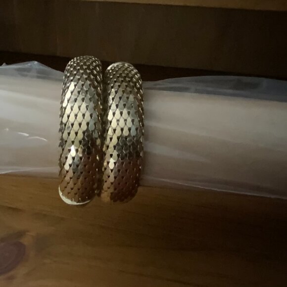 VINTAGE WHITING & DAVIS GOLD SNAKE MESH BRACELET - Picture 5 of 8
